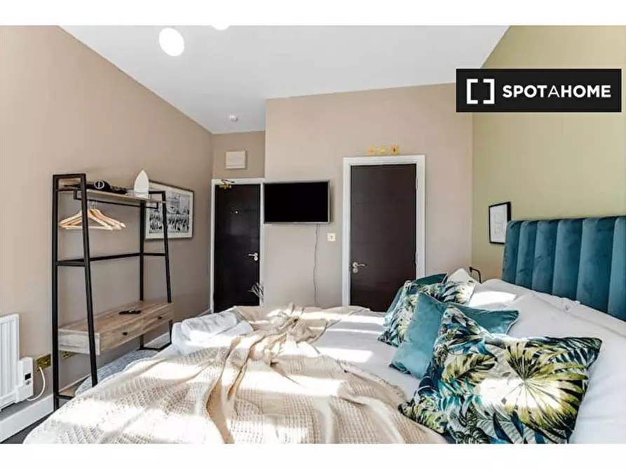 Immagine 6 di Ufficio in affitto  in High Rd a Tottenham