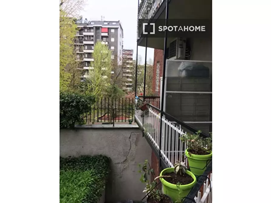 Immagine 3 di Ufficio in affitto  in Via Mac Mahon a Milano