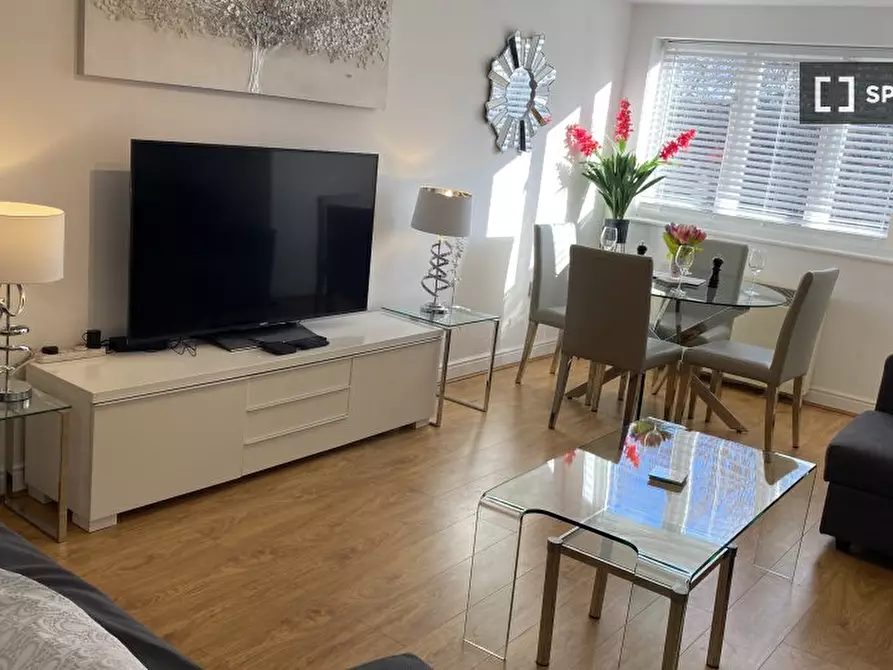 Immagine 5 di Appartamento in affitto  in Centurion Ct a Eltham