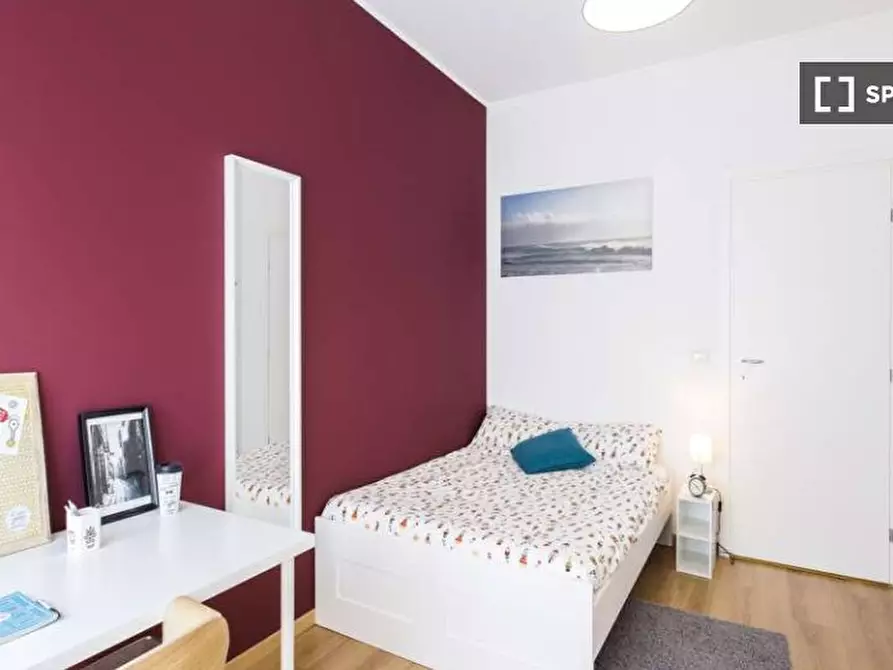 Immagine 3 di Camera condivisa in affitto  in Via Gallarate a Milano