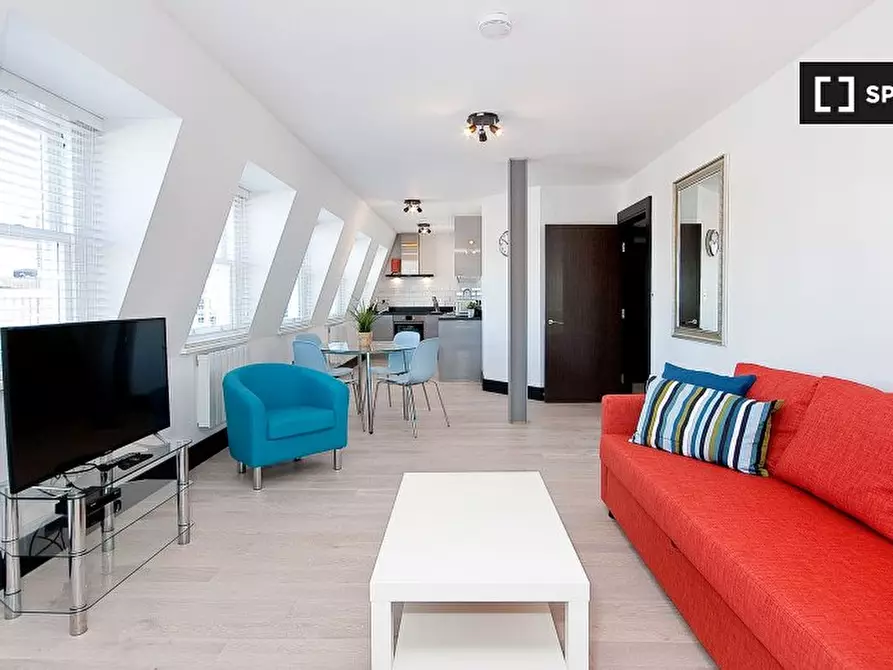 Immagine 1 di Appartamento in affitto  in Flat Heinze Building a Islington