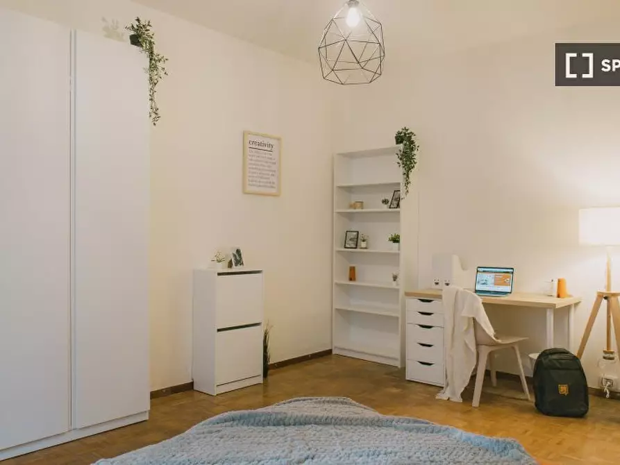 Immagine 3 di Camera condivisa in affitto  in Lorenzoni/1 a Trento