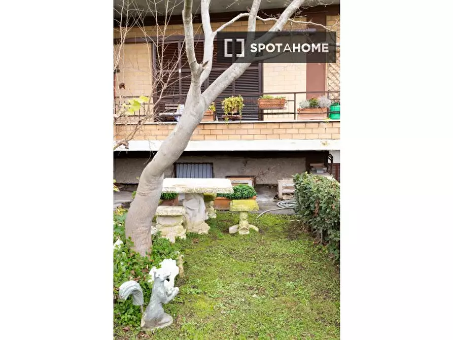 Immagine 15 di Appartamento in affitto  in Via Don Umberto Terenzi a Roma