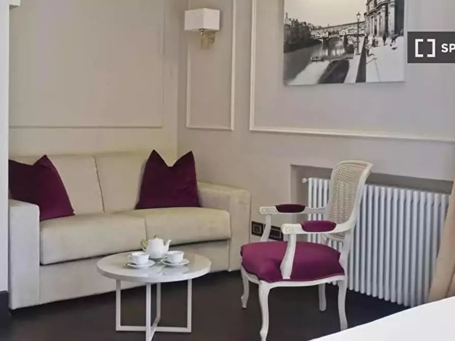 Immagine 15 di Camera condivisa in affitto  in Via dei Brunelleschi a Firenze