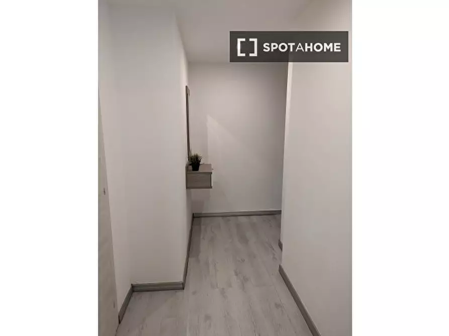 Immagine 12 di Camera condivisa in affitto  in Via Claudia a Milano