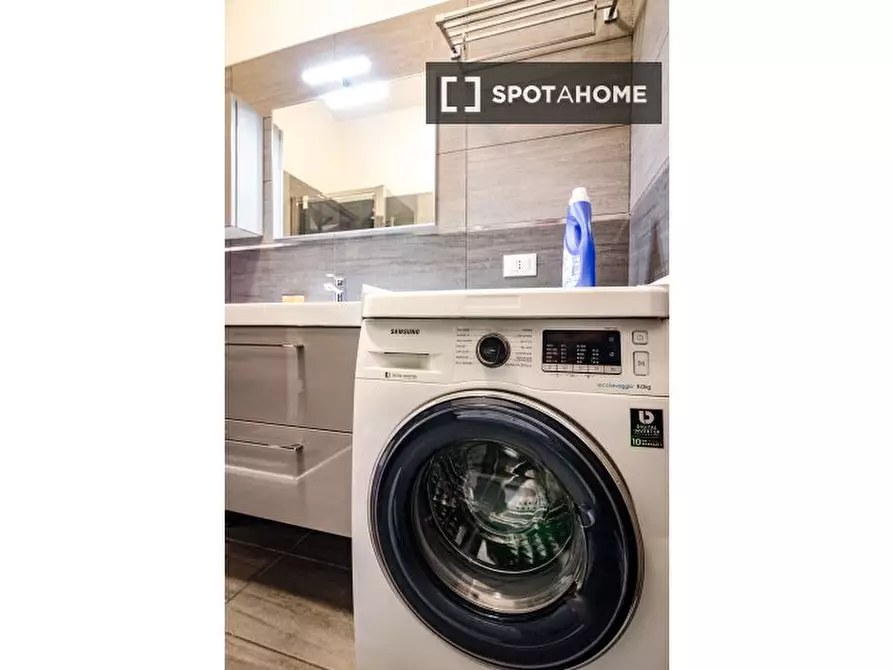 Immagine 3 di Appartamento in affitto  in Via Giuseppe Dossetti a Bologna