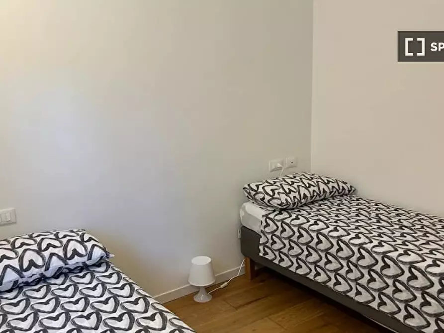 Immagine 11 di Appartamento in affitto  in Viale Faenza a Milano