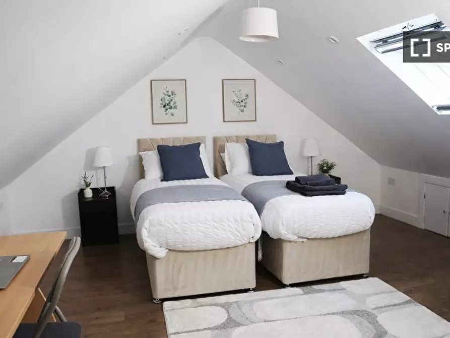 Immagine 18 di Appartamento in affitto  in Salisbury Road a 
