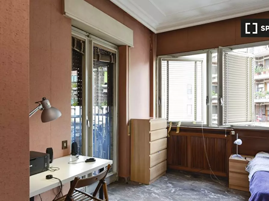 Immagine 2 di Camera condivisa in affitto  in Via Francesco Orestano a Roma