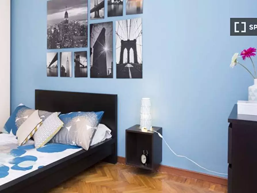 Immagine 5 di Camera condivisa in affitto  in Viale Argonne a Milano