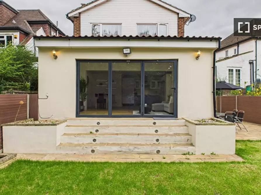 Immagine 15 di Appartamento in affitto  in Beaumont Rd a Croydon