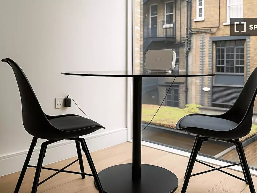Immagine 7 di Appartamento in affitto  in Warner Street London ECR 5EX UK a Islington