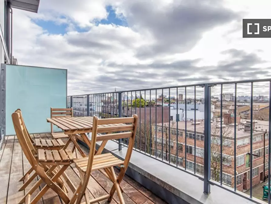 Immagine 5 di Appartamento in affitto  in De Beauvoir Cres a Islington