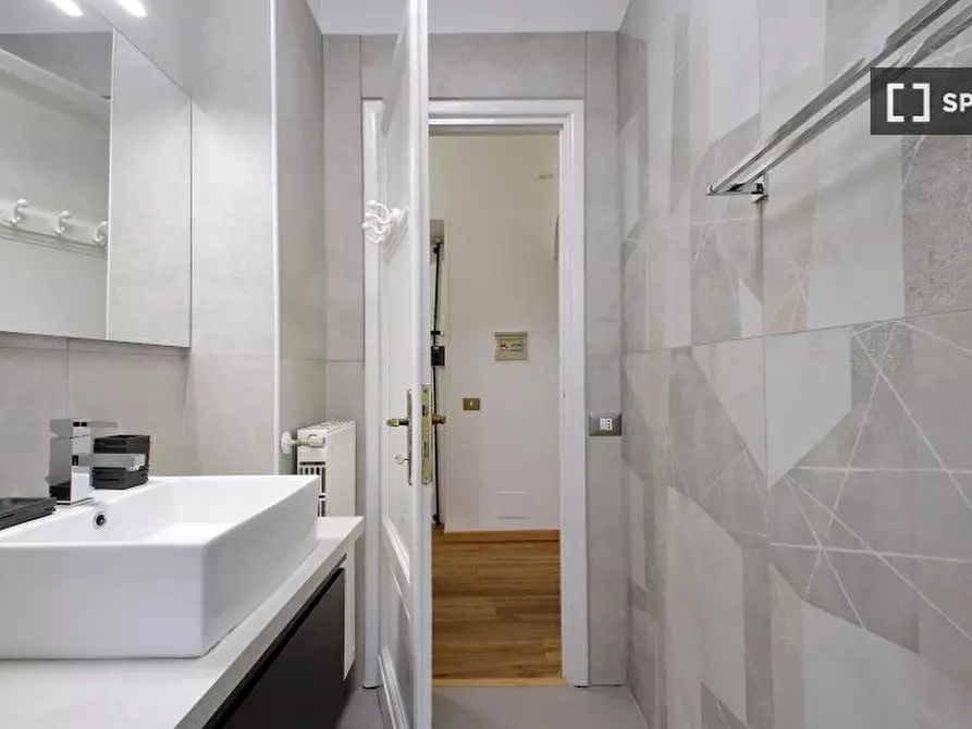 Immagine 10 di Ufficio in affitto  in Via Fidenza a Roma