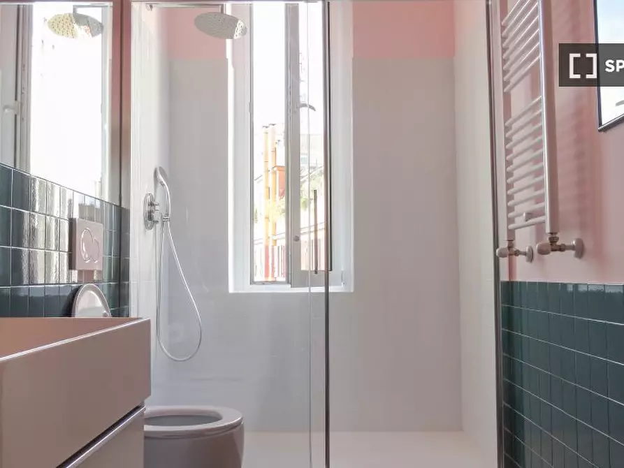 Immagine 11 di Appartamento in affitto  in Via Savona a Roma