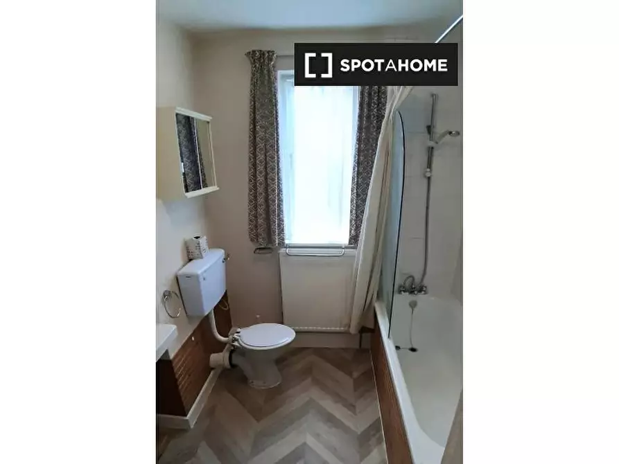 Immagine 5 di Appartamento in affitto  in Store St a Camden Town