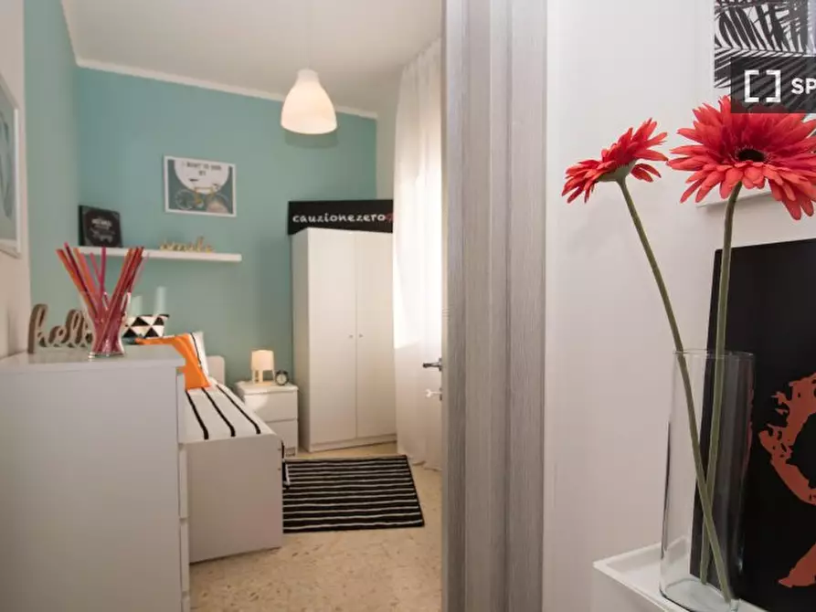 Immagine 2 di Camera condivisa in affitto  in Pasubio/C a Brescia