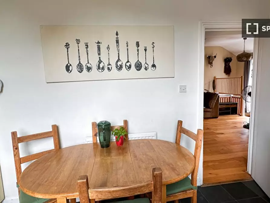 Immagine 8 di Appartamento in affitto  in Willoughby Rd, Hampstead, London NW3 1RU, UK a Camden Town