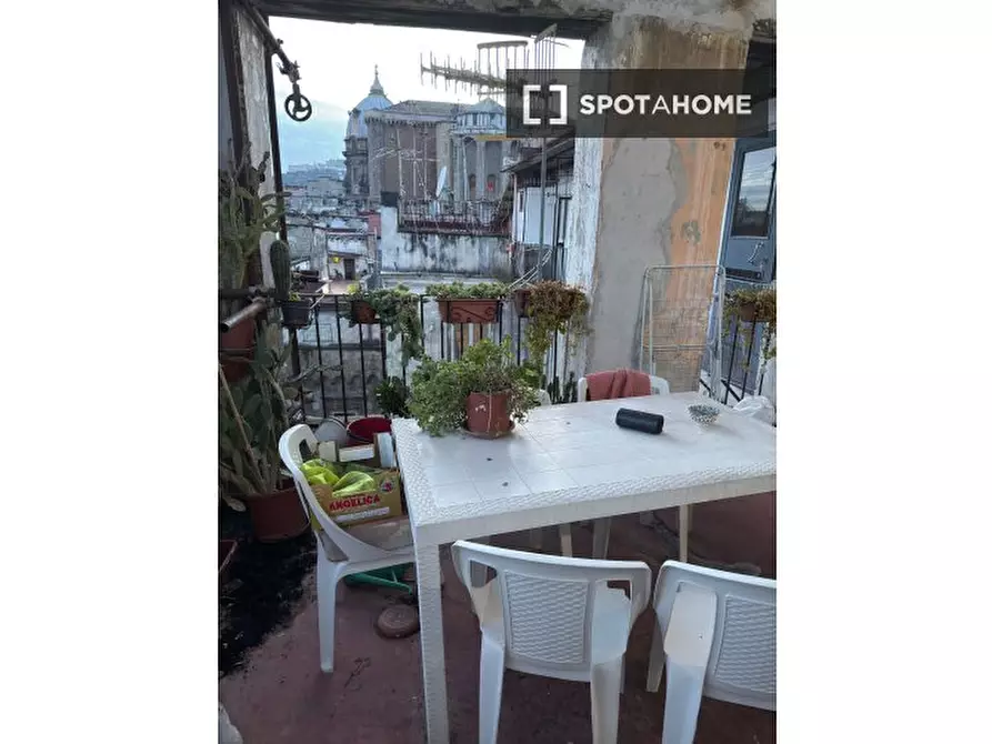 Immagine 3 di Ufficio in affitto  in Via Pietro Trinchera a Napoli