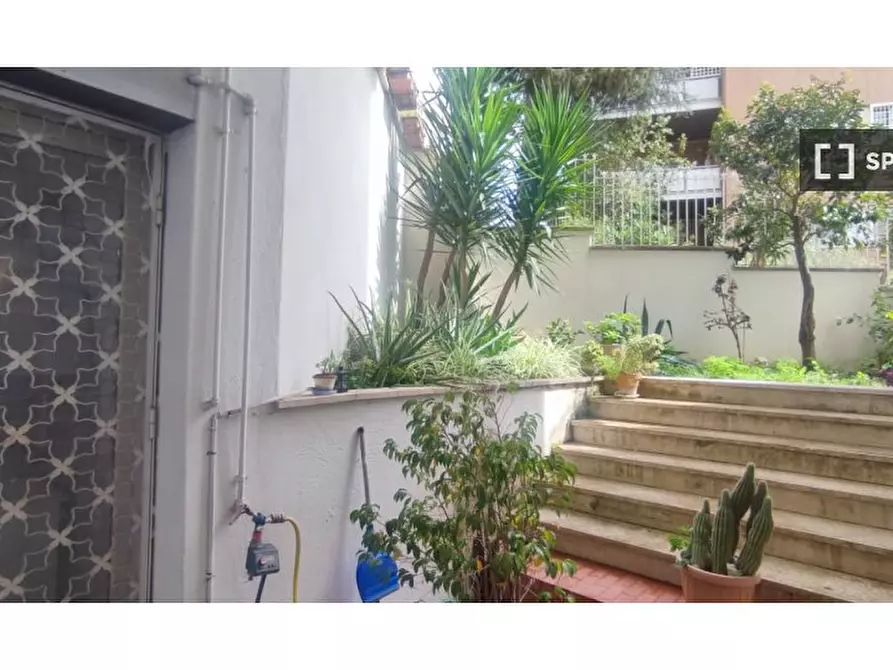 Immagine 17 di Ufficio in affitto  in Via S. Pio V a Roma