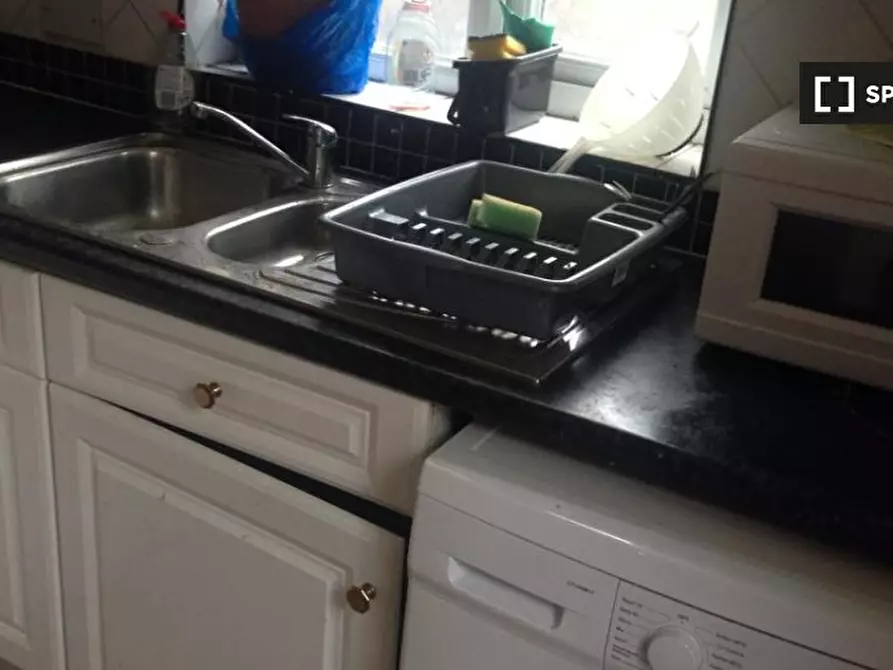 Immagine 11 di Camera condivisa in affitto  in Stanhope Heath a 