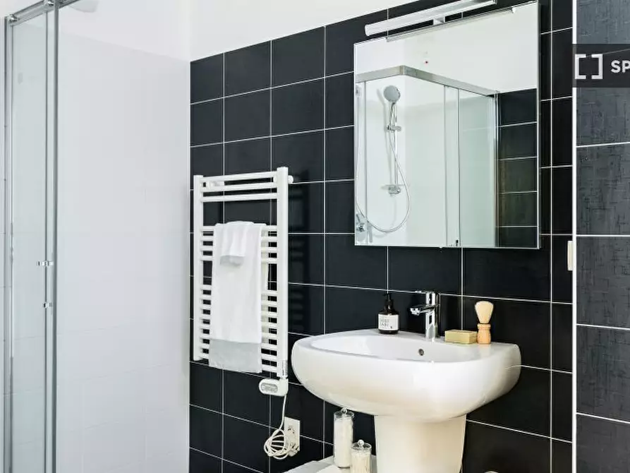 Immagine 12 di Appartamento in affitto  in Via Gustavo Fara a Milano