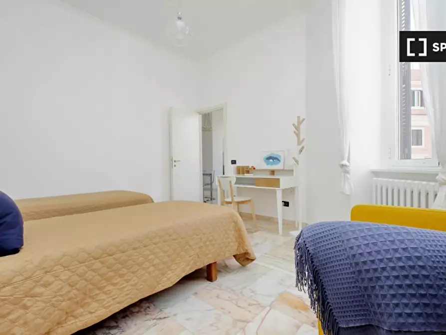 Immagine 14 di Appartamento in affitto  in Via degli Ausoni a Roma