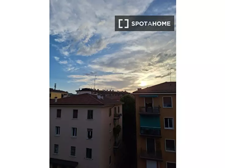 Immagine 15 di Camera condivisa in affitto  in Via Giuseppe Albini a Bologna