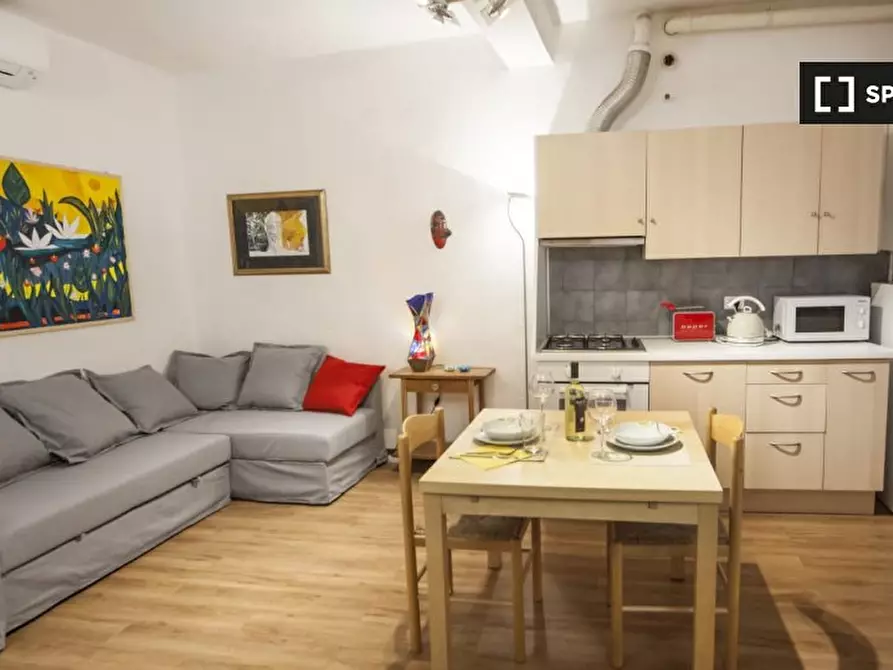 Immagine 5 di Appartamento in affitto  in Via Broccaindosso a Bologna