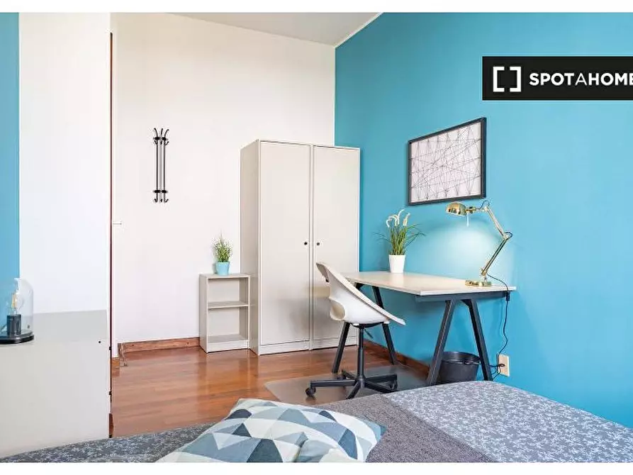 Immagine 4 di Camera condivisa in affitto  in Via Giovanni Battista Morgagni a Milano