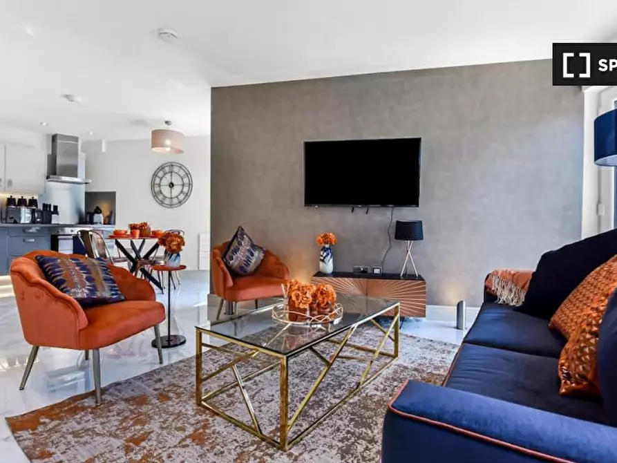 Immagine 12 di Appartamento in affitto  in Flat Goldman House - 122 Wembley Park drive HA9 8HP a Brent