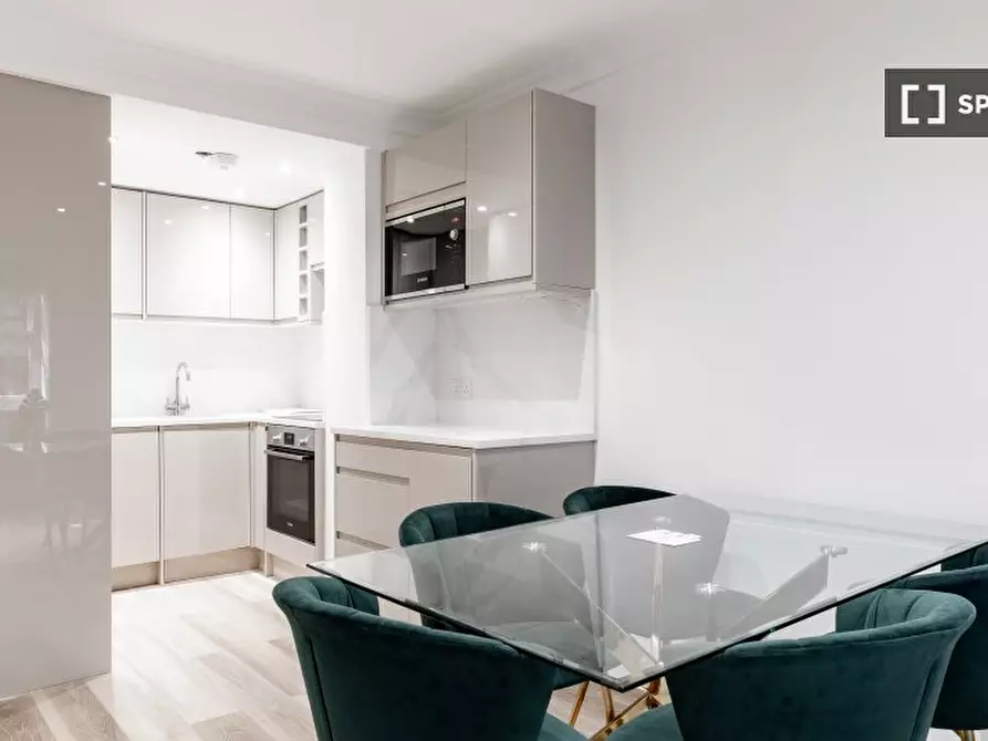 Immagine 7 di Appartamento in affitto  in Sussex Gardens a Paddington