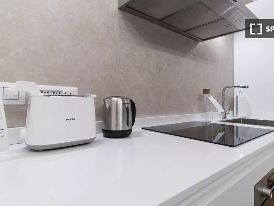 Immagine 12 di Appartamento in affitto  in Via Vigevano a Milano