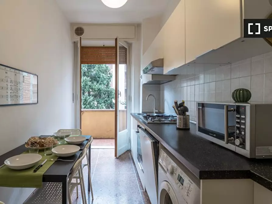 Immagine 16 di Camera condivisa in affitto  in Via Fratelli Rosselli a Milano