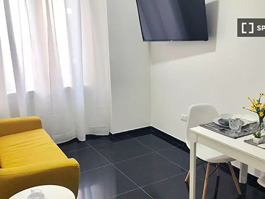 Immagine 1 di Appartamento in affitto  in Via Cesare de Lollis a Roma