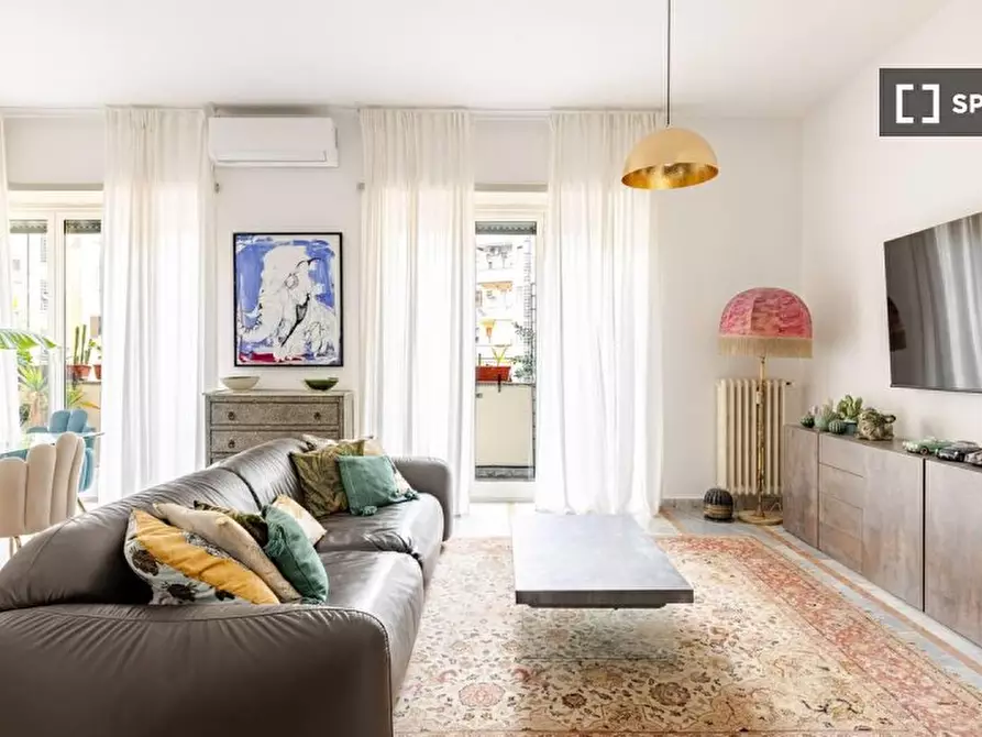 Immagine 2 di Appartamento in affitto  in Via Tolero a Roma