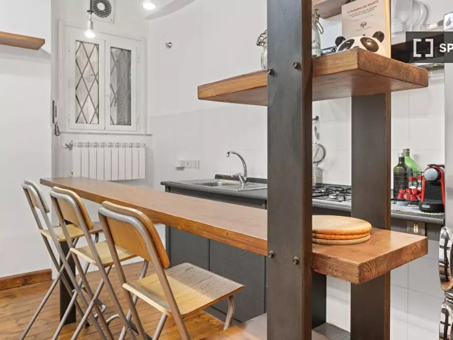 Immagine 1 di Ufficio in affitto  in Via Montebello a Roma