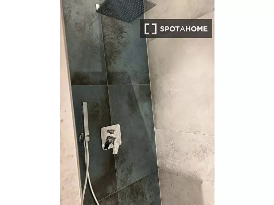 Immagine 16 di Appartamento in affitto  in Via dell'Agnolo a Firenze
