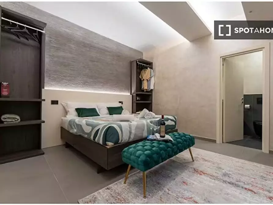 Immagine 4 di Camera condivisa in affitto  in Via Faenza a Firenze