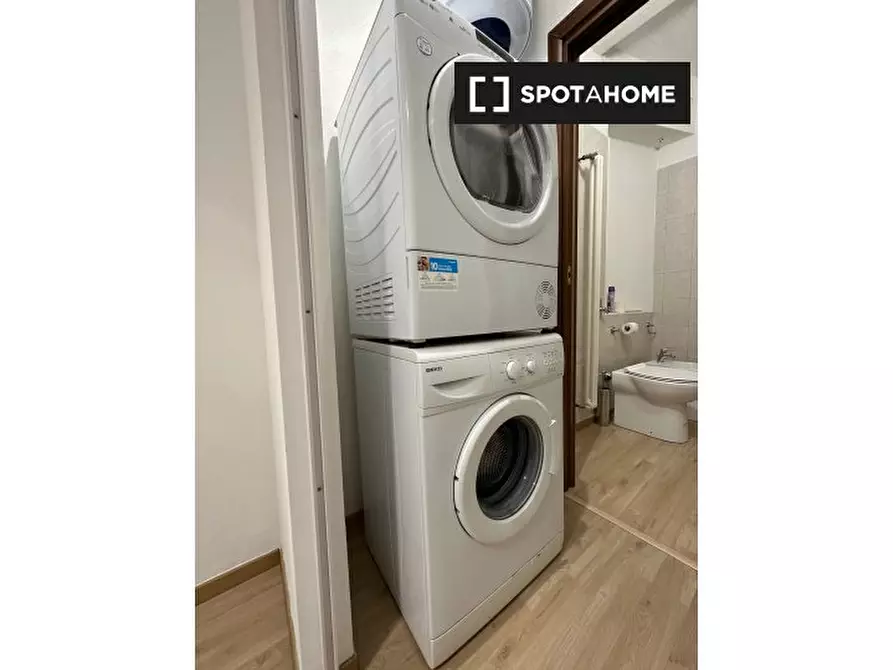 Immagine 14 di Appartamento in affitto  in Via Luigi Varanini a Milano