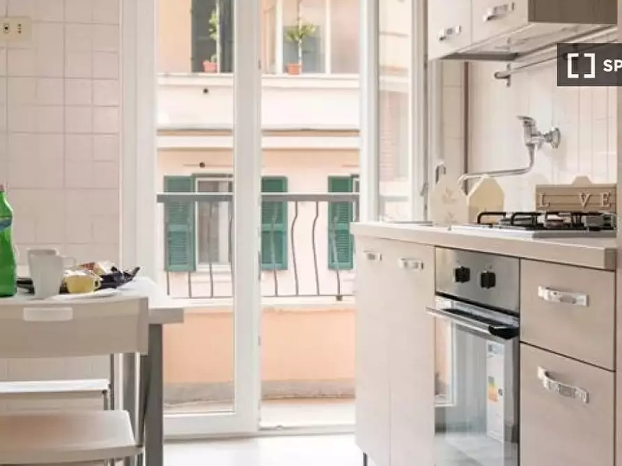 Immagine 11 di Appartamento in affitto  in Via Eurialo a Roma