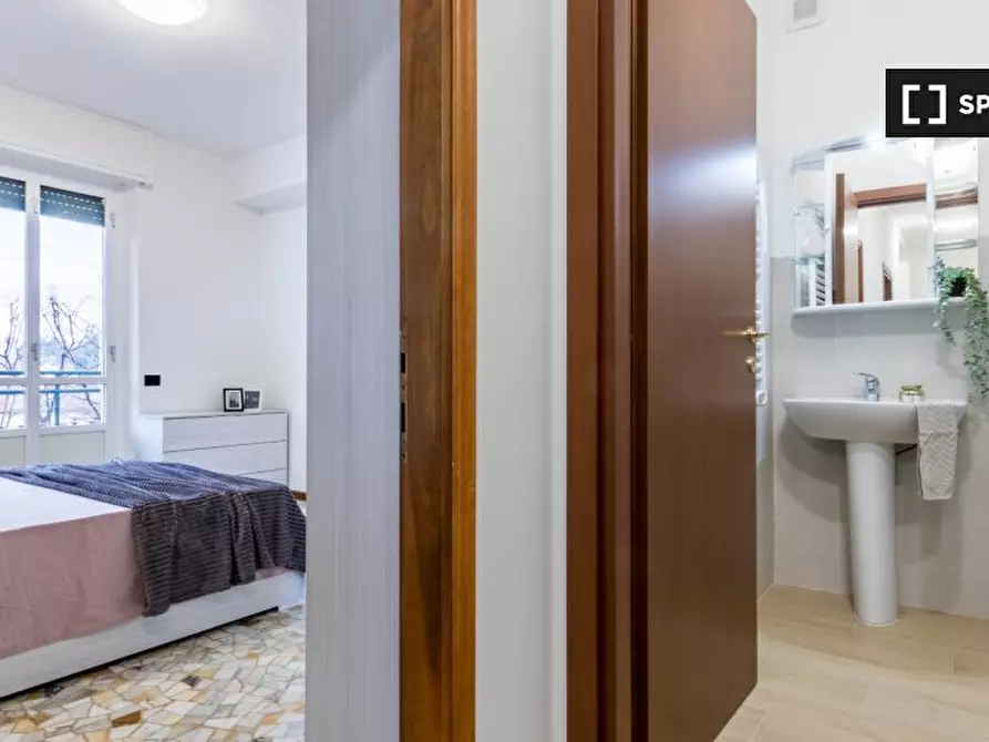 Immagine 6 di Camera condivisa in affitto  in Largo Vulci a Milano