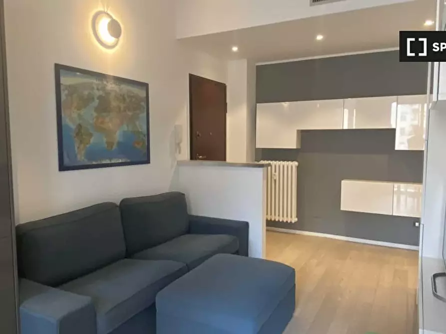 Immagine 4 di Appartamento in affitto  in Via Gressoney a Milano