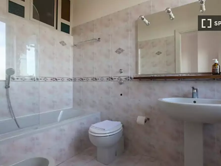 Immagine 2 di Appartamento in affitto  in Via Valtellina a Milano