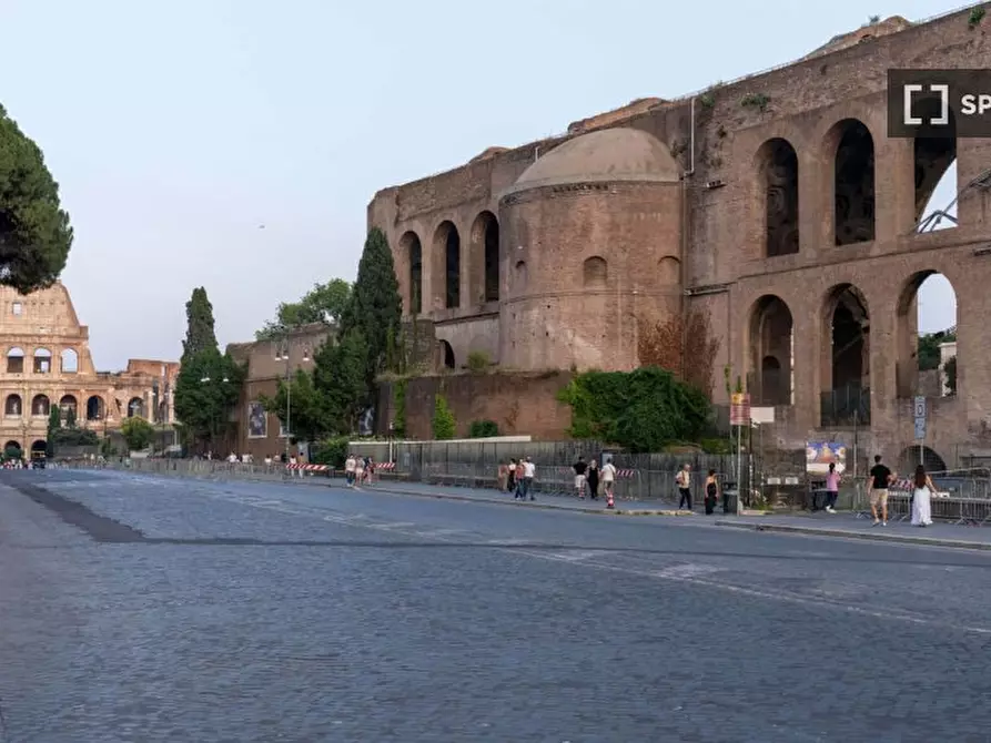 Immagine 18 di Appartamento in affitto  in Via Cavour a Roma
