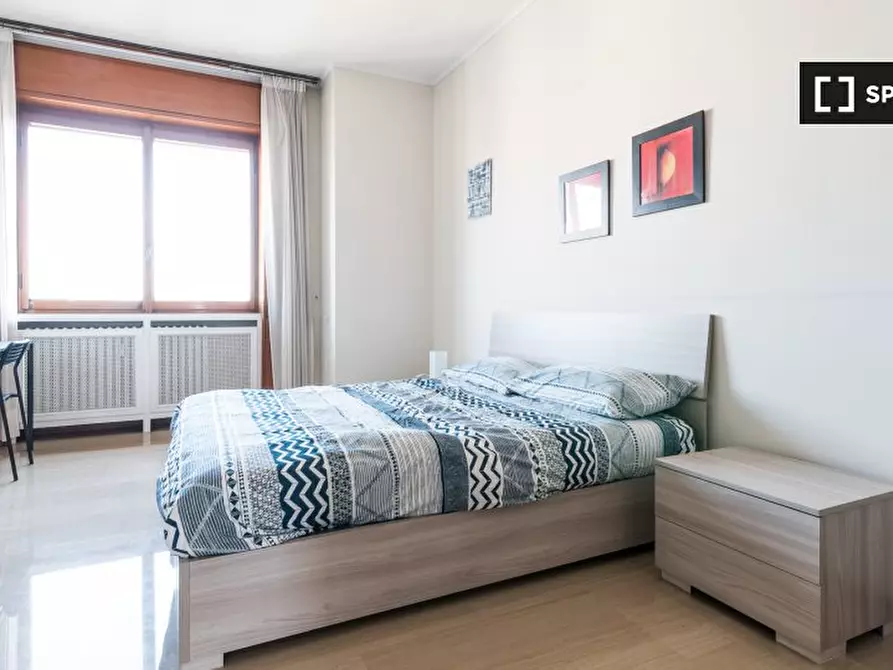 Immagine 1 di Camera condivisa in affitto  in Via Roald Amundsen, 20148 Milano MI, Italy a Milano