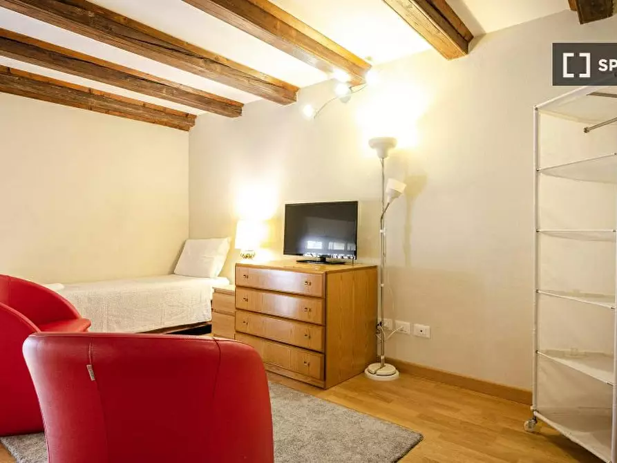 Immagine 14 di Appartamento in affitto  in Via Fossalta a Bologna