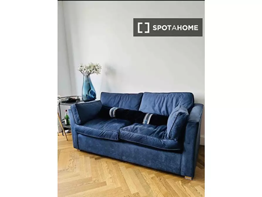 Immagine 2 di Appartamento in affitto  in Finborough Road a Kensington