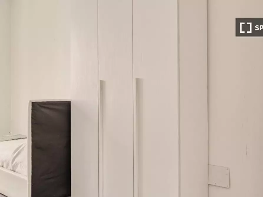 Immagine 5 di Camera condivisa in affitto  in Via Felice Casati a Milano