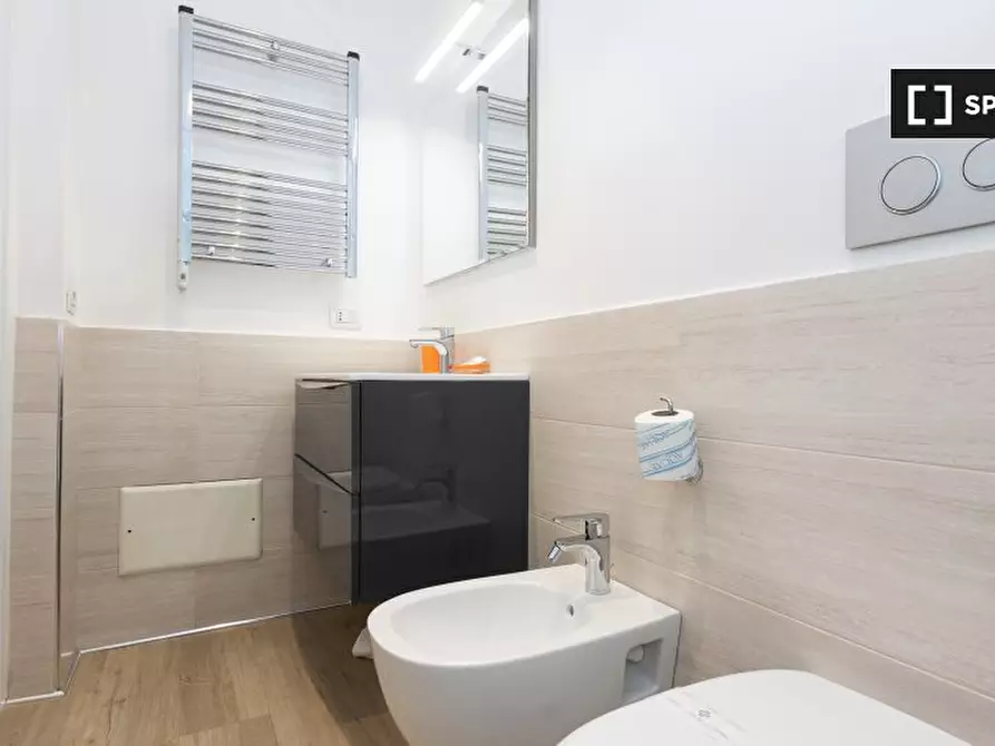 Immagine 17 di Appartamento in affitto  in Via Paola a Roma